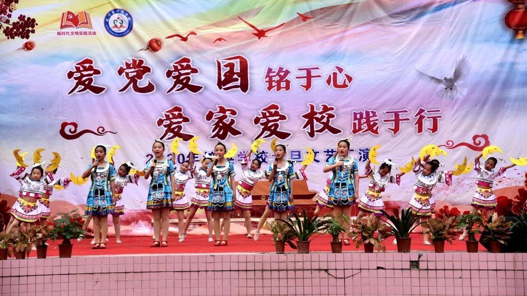 最新热门话题讨论平台,尽在多尼克F1的乒乓球胶皮怎么涂胶水啊?!